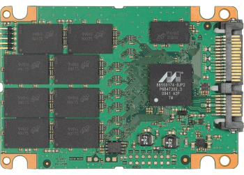  Chips of SATA SSD 